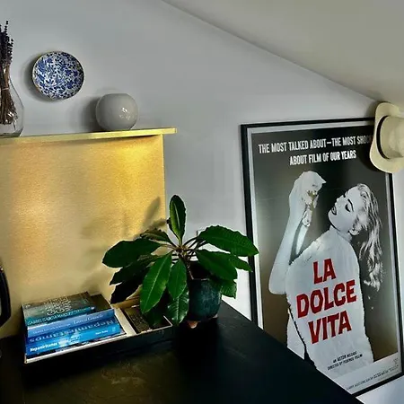 Dolce Apartment *
